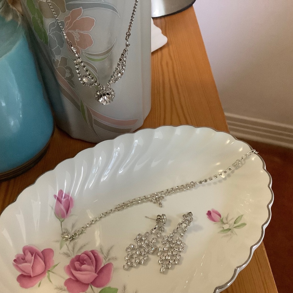 Elegant and dainty rhinestone Set